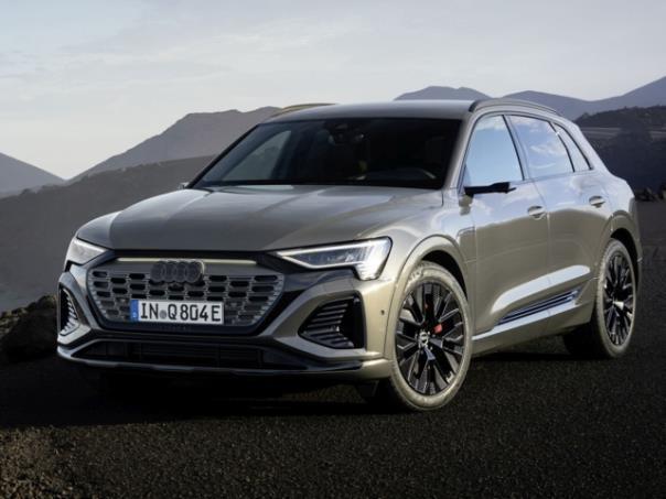 Audi Q8 55 e-tron quattro